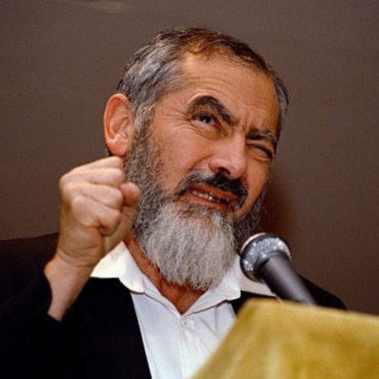 Meir Kahane addresses a gathering at the Silver Springs Jewish Center in Maryland, October 27, 1988. (AP Photo/Doug Mills
