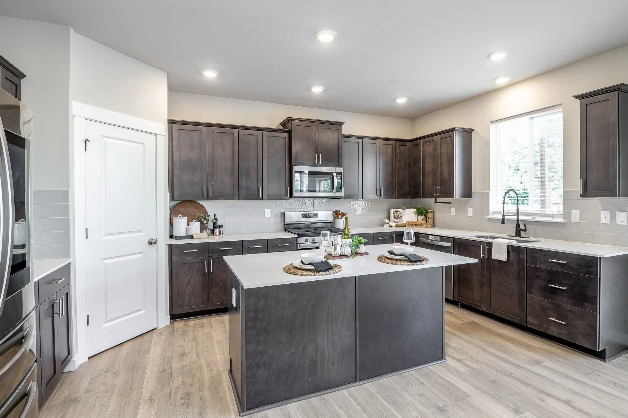 14-18611-111thAveEPuyallup-15.jpg