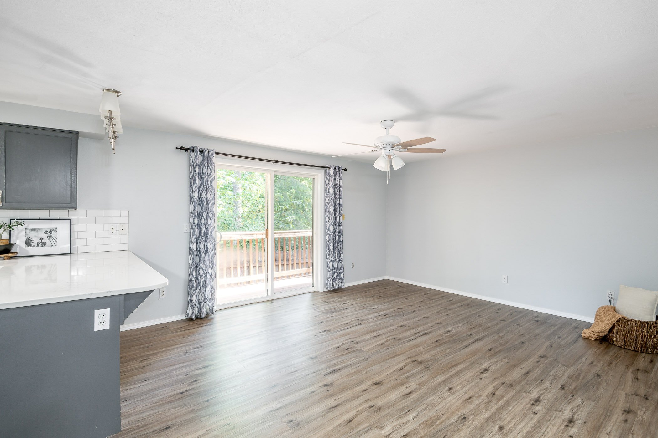 8-18312ParkcrestCtSEYelm-8.jpg