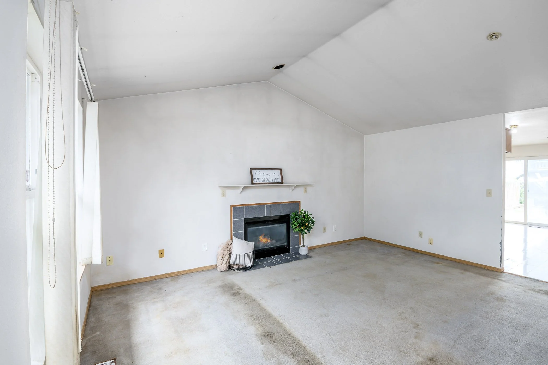 35-1418E59thStTacoma-35.jpg