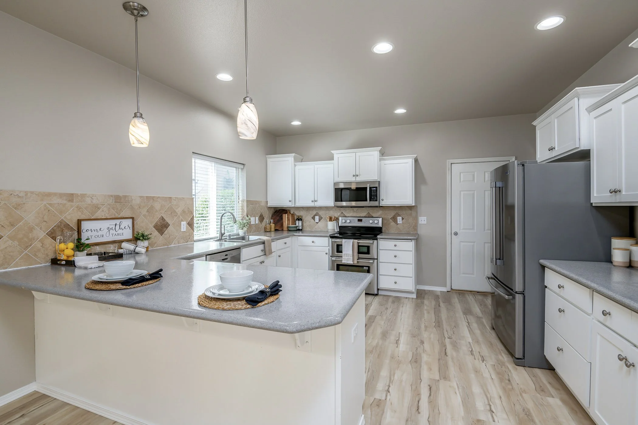 8-18421-115thAveEPuyallup-8.jpg