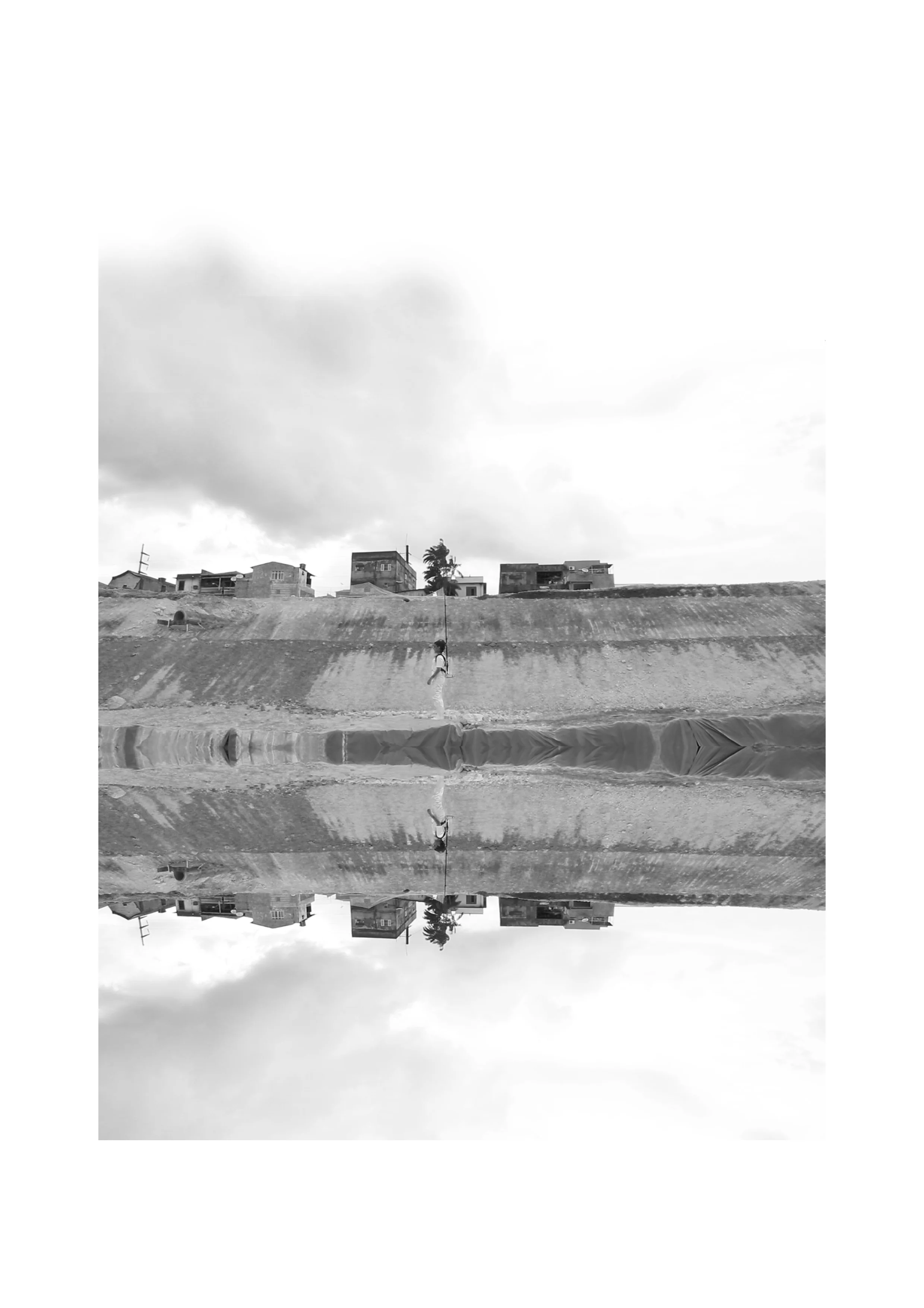 Water reflection Device Gloria.jpg