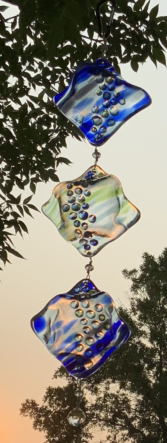 blue green no sun.png