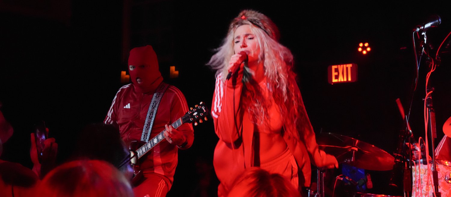 AnDy Darling - East Room