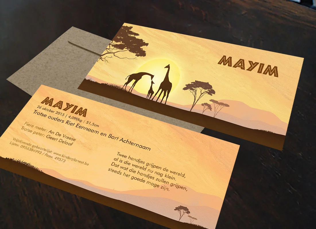 First-image-geboortekaartjes-mayim-afrika-giraffen-gezin-koffer-reizen.jpg