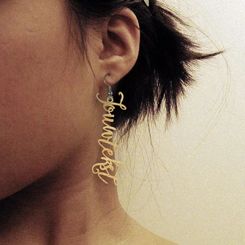 oorbellen-tekst-herinnering-naam-keepsake-lasercut-hout-plexi-by-xantifee.jpg