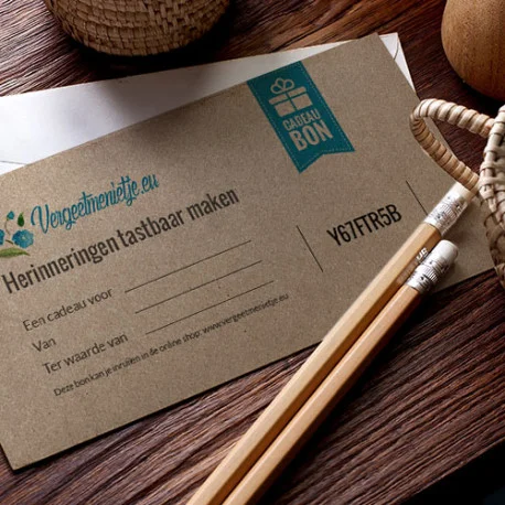 cadeaubon-vergeetmenietje-herinneringen-huwlijk-verjaardag-kraamcadeau-baby-borrel-jubileum-reunie-geboorte-foto-by-xantifee-458x458.jpg