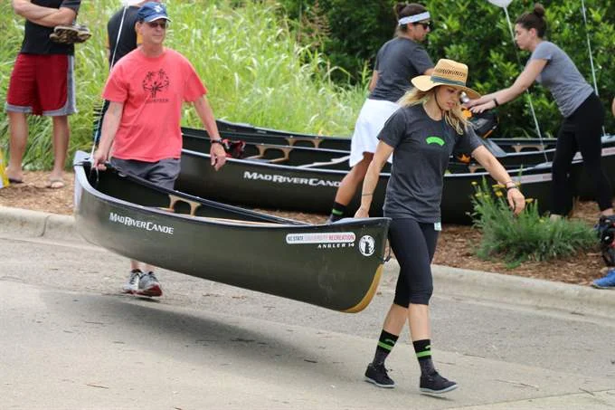larger_Spirit Week - Boating with Peter & Shaade.jpg