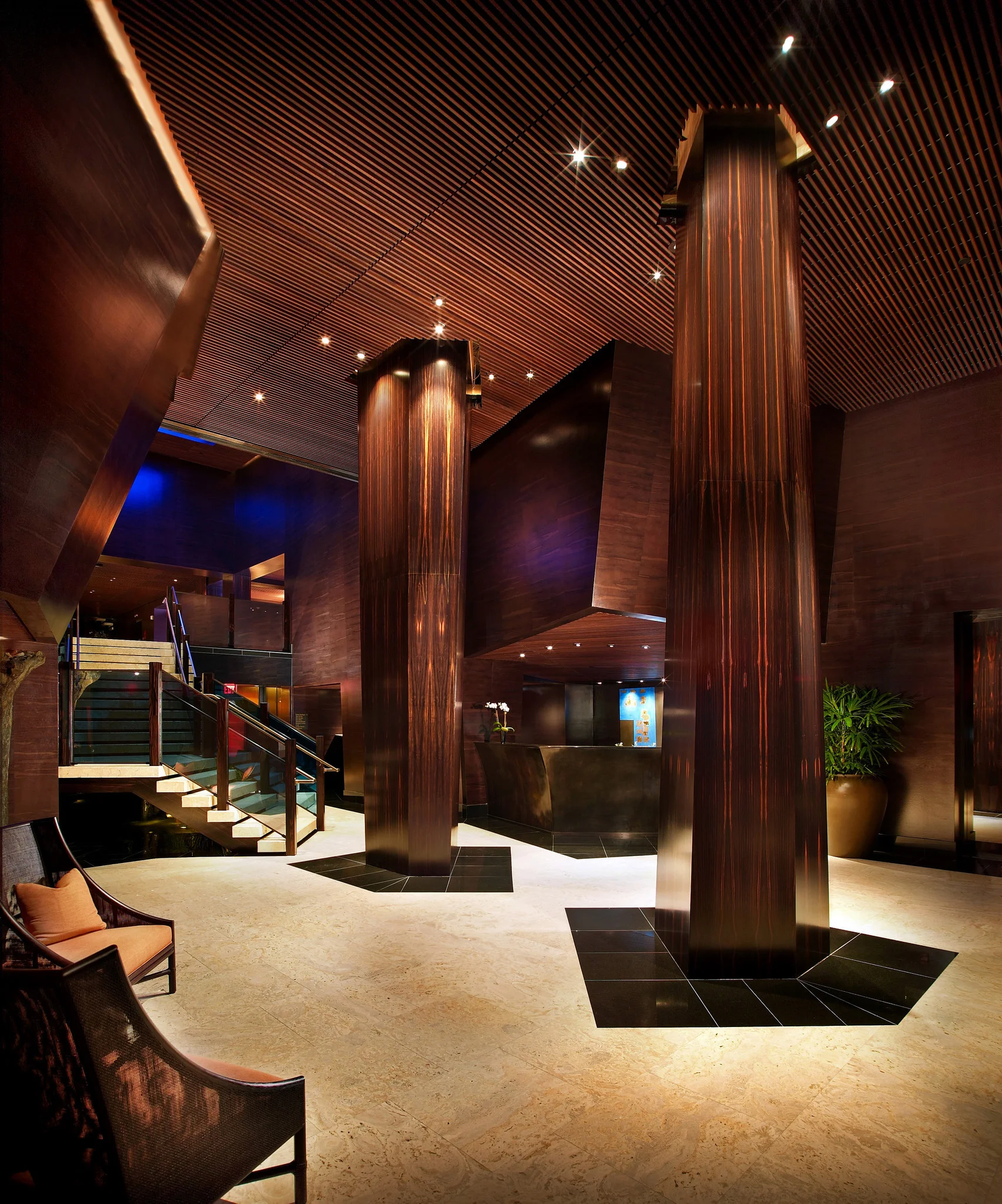  THE OMPHOY BOUTIQUE OCEAN RESORT LOBBY,&nbsp; PALM BEACH FL&nbsp; 