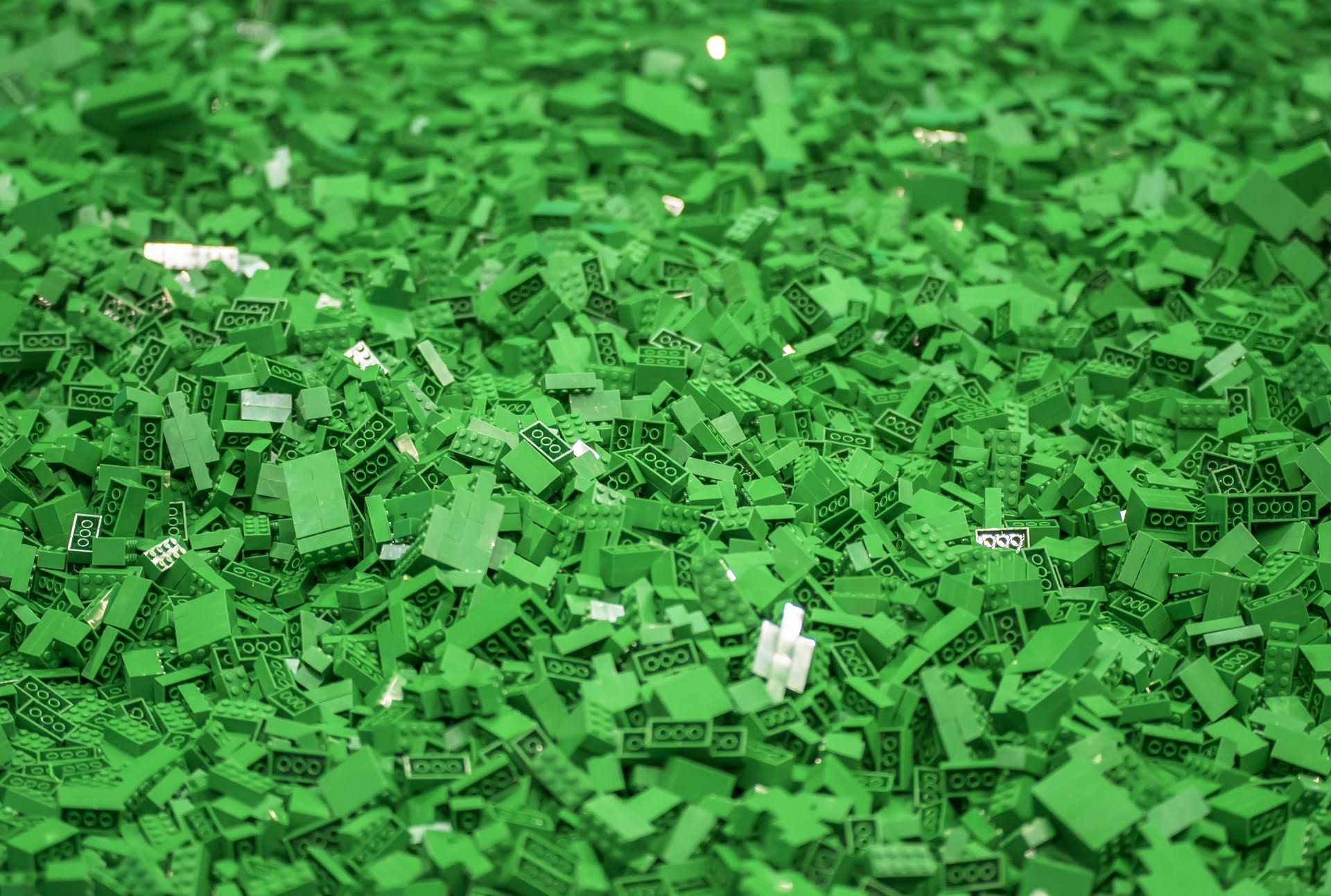 Sæson investering brysomme LEGO Plants Will Soon Be Made of Plants — DeFolio