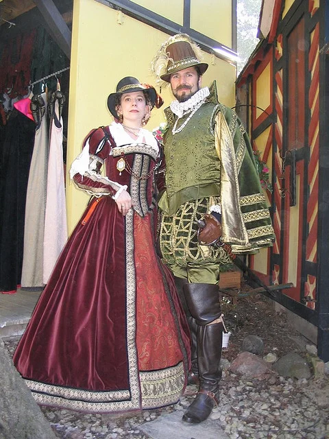 Elizabethan1.jpg