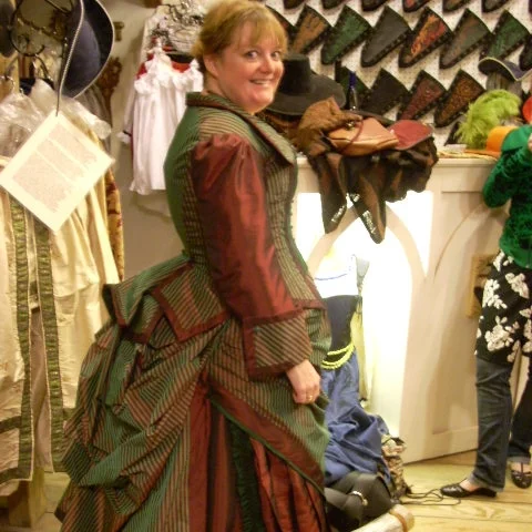 You just simply cannot wear that 'ol thing!