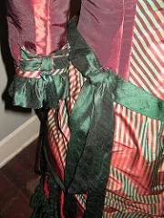 2877389633_8624f48901_m.jpg