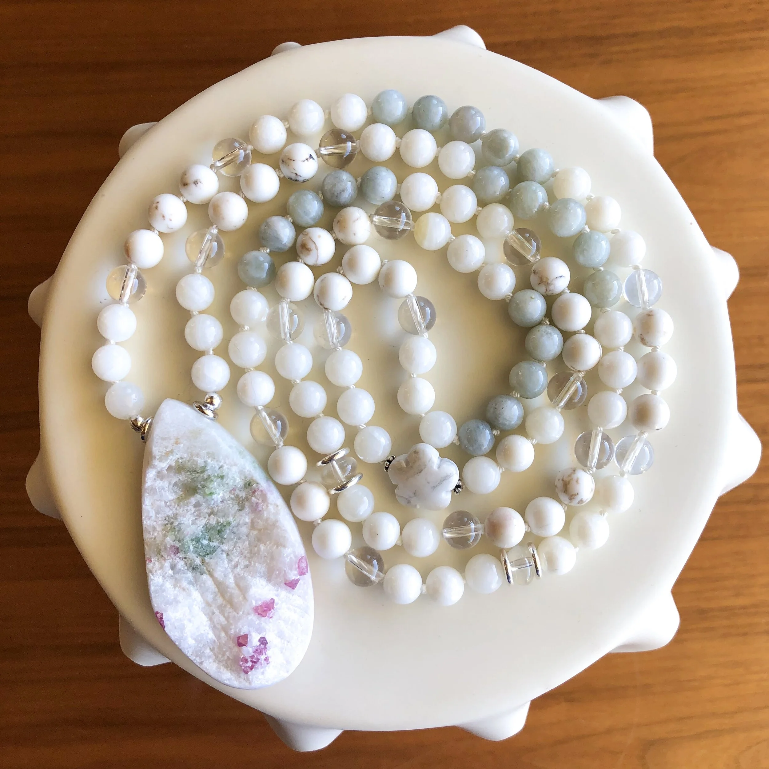 06DDB027-D20E-419F-ADC8-7A0AF753FA56