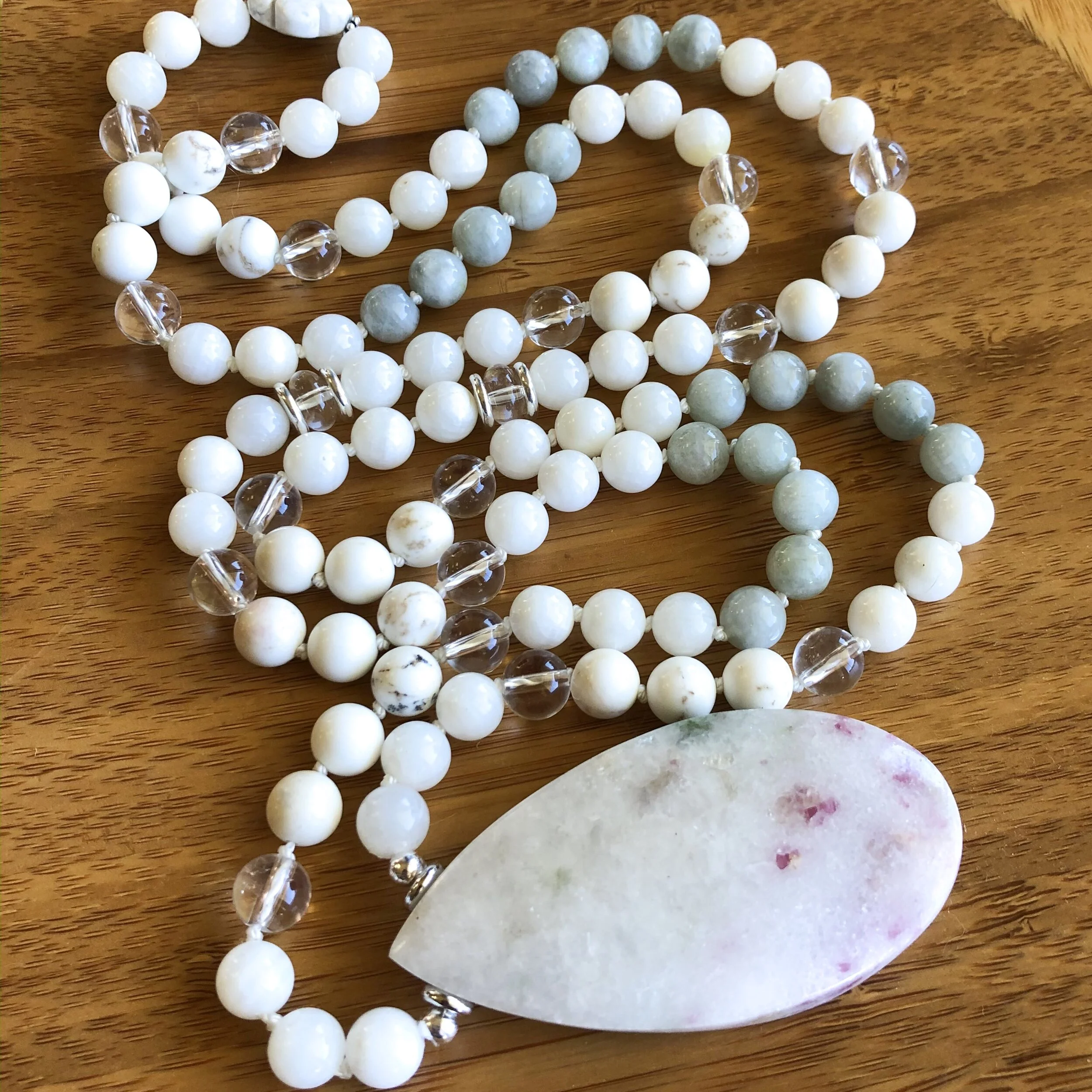 EBA829C1-7428-4BD5-9543-40C5A79789E8