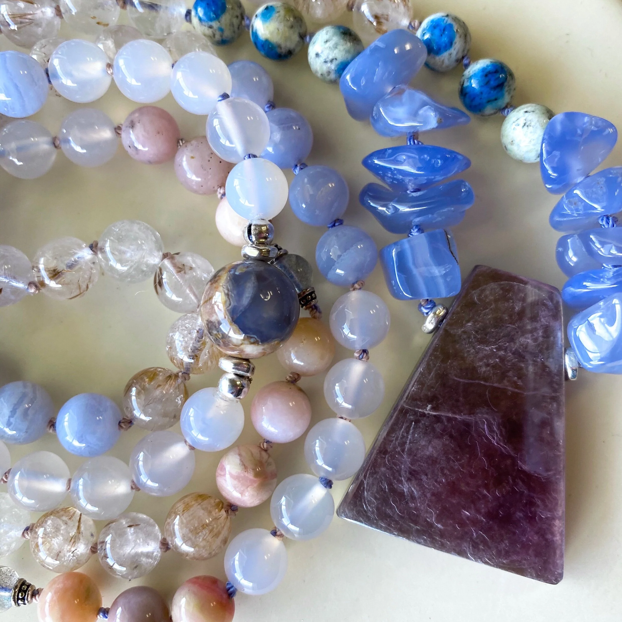 D5329A7F-E018-4F61-9C0C-5FD2649E2C2F