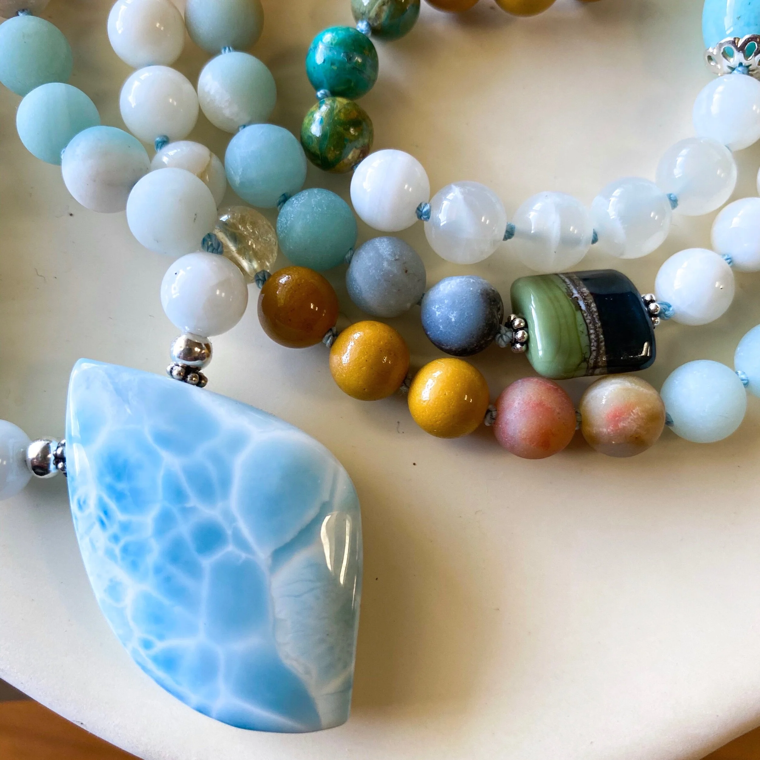 02F4B2B0-78EB-418A-8C8A-79718625A87F