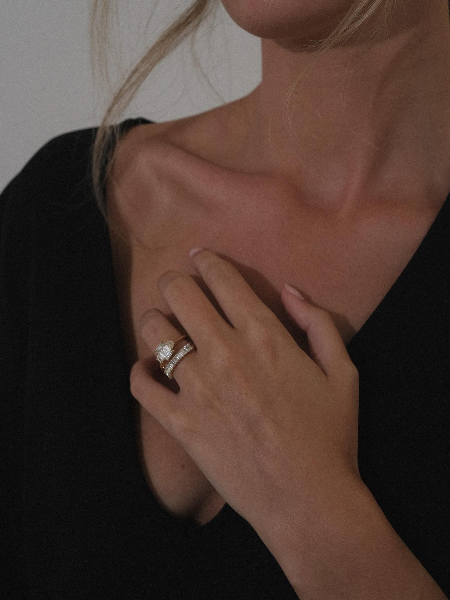 You may have missed the cut off to have your bespoke engagement ring ready before Xmas, but if you would like it ready for early January, then there&rsquo;s still time✨

Make and appointment or get in touch.