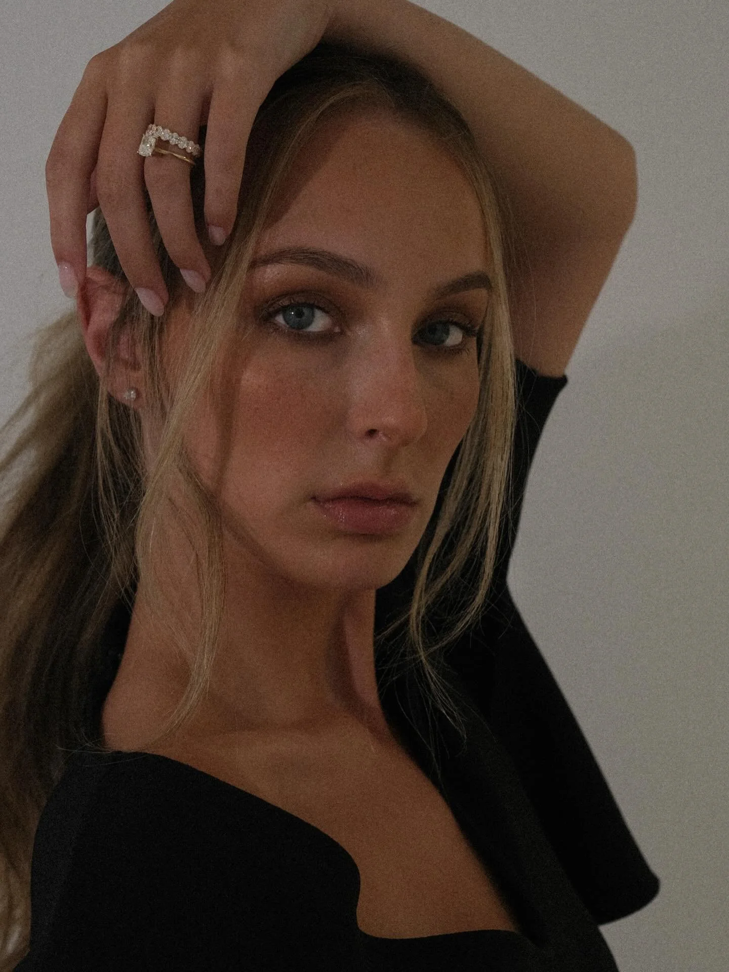 Diamonds as unique as you✨

We source only the finest natural diamonds. Each one as unique as you.

Make an appointment to discover yours.

#naturaldiamonds #giacertified #perthdiamonds