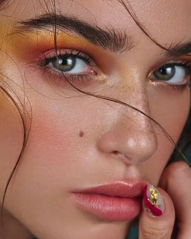 ⭐️Colour splash⭐️kicking off this  weekend with this beauty! ✨
Muse: the gorgeous @_rubyking @cwmanagement 
Makeup: @gabbymakeupnyc
Hair: @kimgracemi 
Nails: @shirleychengmanicurist @seemanagement 
Photographer: @snappedbylinda 
Retouch: @sher_retouc