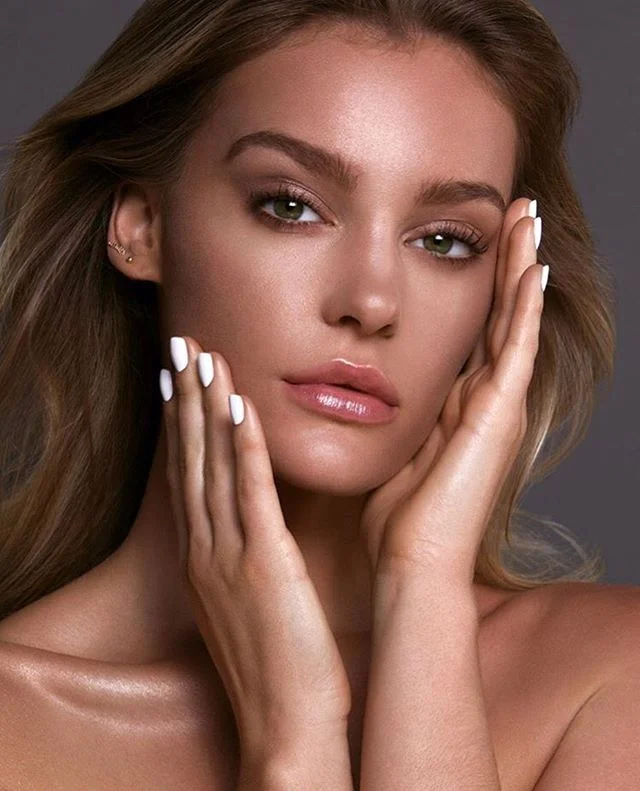 This outrageously beautiful Aussie gal! #georgiaweloveyou 
Ultimate beauty: @georgiagibbs_ @wilhelminamodels 
Makeup+Hair @judeandammakeup 
Nails: @me_julielee
Nails Assistant: @jasmineroseleex
Photographer: @snappedbylinda 
Retouch: @juliakuryliuk  