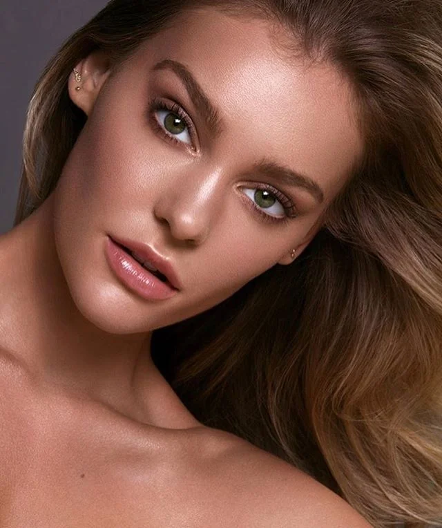 This outrageously beautiful Aussie gal! #georgiaweloveyou 
Ultimate beauty: @georgiagibbs_ @wilhelminamodels 
Makeup+Hair @judeandammakeup 
Nails: @me_julielee
Nails Assistant: @jasmineroseleex
Photographer: @snappedbylinda 
Retouch: @juliakuryliuk  