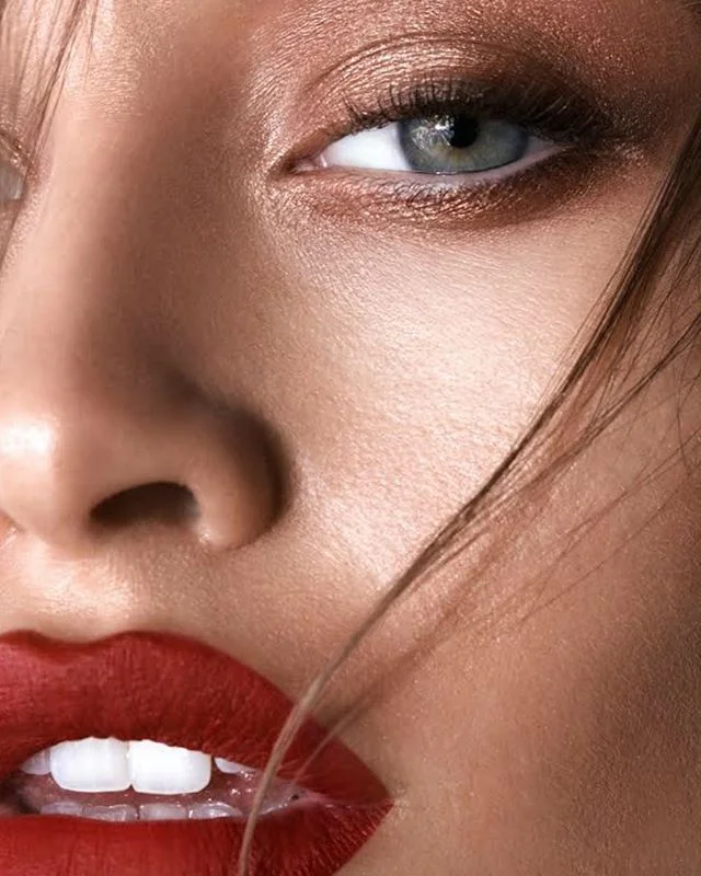 💋 5.39am can&rsquo;t sleep and I&rsquo;m on vacay 🤷🏻&zwj;♀️
Model muse: @lexiwood @lexiwood 
Makeup: @melissa.hurkman 
Hair: @cayleejolene 
Styling: @sirrickky 
Beauty photography: @snappedbylinda 
Retouch: @juliakuryliuk
