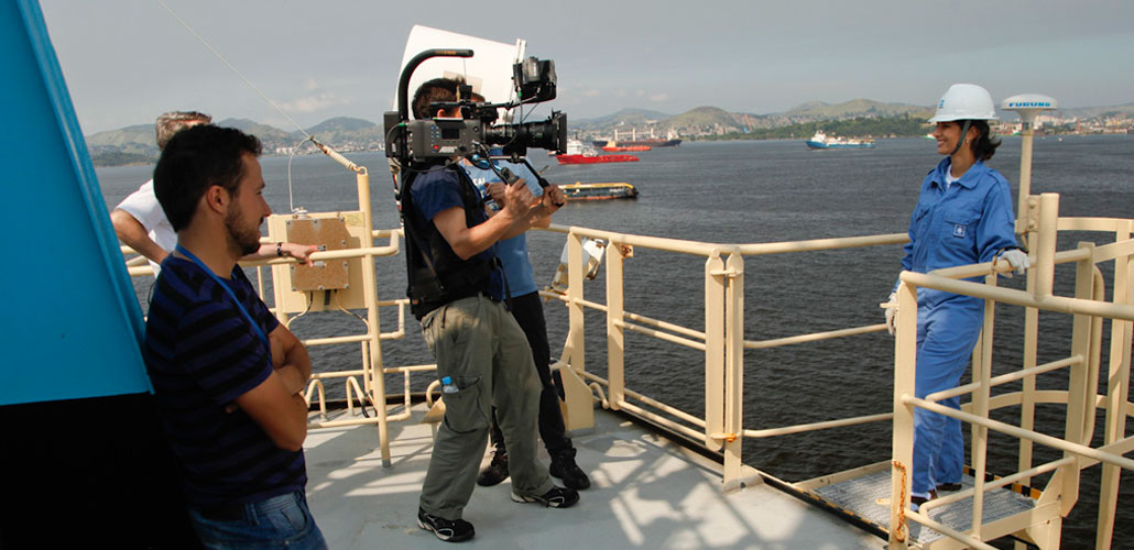behind_on-ship1.jpg
