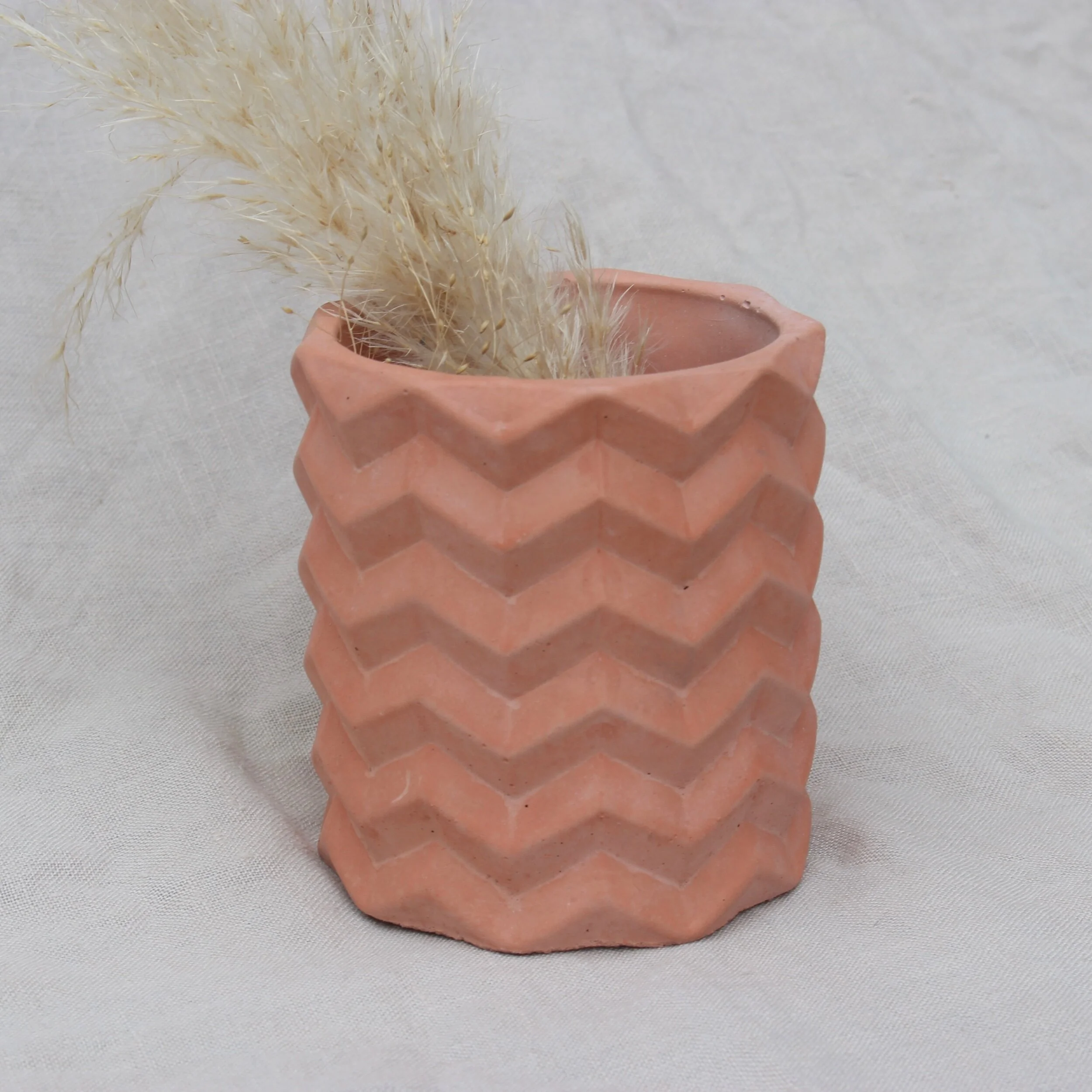 653106F3-7609-419D-8E3F-F2B77EADABA1