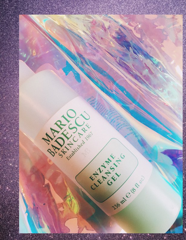 MARIO KNOWS WHAT'S GOOD: I LOVE SWITCHING BETWEEN CLEANSERS. ONE I ALWAYS GO BACK TO IS THIS ONE . IT CLEANSES AND GENTLY EXFOLIATES. YOU'RE WELCOME! -T