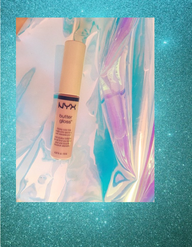 I DID THE SWITCH! I WAS ONE OF THOSE GIRLS WHO ONLY WORE MATTE LIQUID LIPS FOR THE LONGEST TIME. BUT RIGHT NOW I'M LOVING GLOSS. IT JUST FEELS FRESHER, YOUNGER, SEXIER. PLUS, MY LIPS ARE FINALLY NOT AS DRY ANYMORE ALL THE TIME. THE BUTTER GLOSS FROM NYX (THIS IS THE COLOR CREME BRULEE) SMELLS AMAZING AND IS NOT STICKY, PLUS THE COLORS ARE SIMPLY THE BOMB. - J