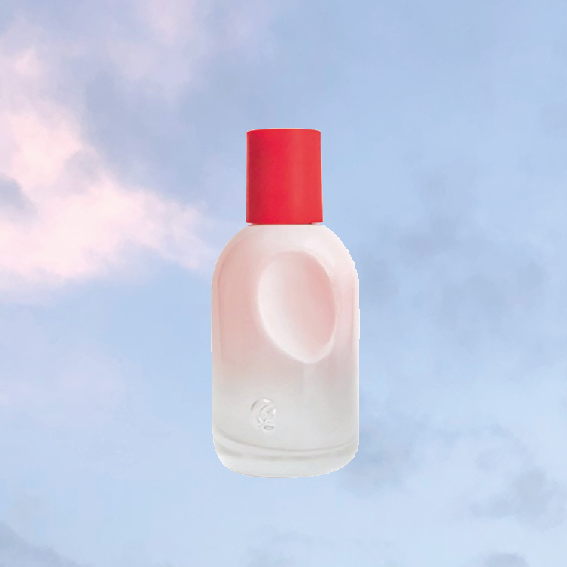 EMILY WEISS CAN DO NO WRONG, CAN’T SHE? SO LET ALONE ITS DESCRIPTION “SKIN SMELL ENHANCER” IS EPIC. SO GLOSSIER YOU ISN’T YOUR CLASSIC PERFUME. IT RATHER ENHANCES YOUR PERSONAL SMELL WHICH IS SO UNIQUE SO IT’S HARD TO DESCRIBE. IT PROBABLY SMELLS A LITTLE DIFFERENT TO EVERYONE. IT’S AN UNCOMPLICATED, EASY GOING BUT MEMORABLE SCENT. CLEAN, WARM, SPARKLING, CREAMY AS THE CREATORS PUT IT! IN OTHER WORDS: ONLY YOU CAN FIND OUT WHEN YOU TRY IT! - T
