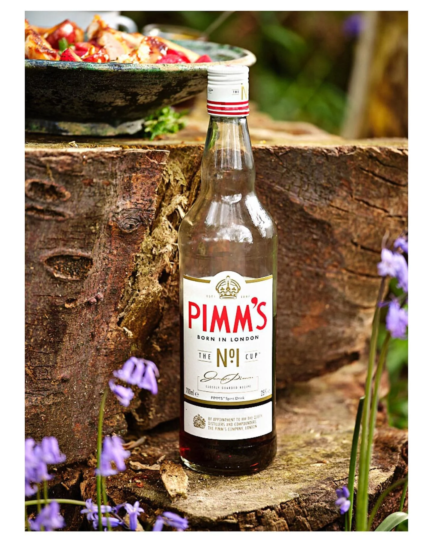 A weekend full of celebration! 🎉 👑 🥂
I&rsquo;m attending a wedding today at @finnebroguewoods where this classy little grilled chicken and peaches marinated in  @pimmsgb dish was shot. I&rsquo;m so excited to watch our friends @stephaniesaloli and