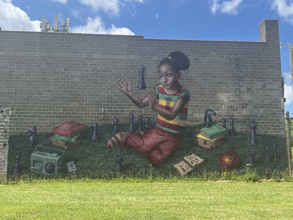 Coming Home: 2283 Crane Street: An Interview with Peter Bernal, a Detroit-based painter known for his narrative compositions that occupy a space between real and surreal.
https://loom.ly/XPcrR6I