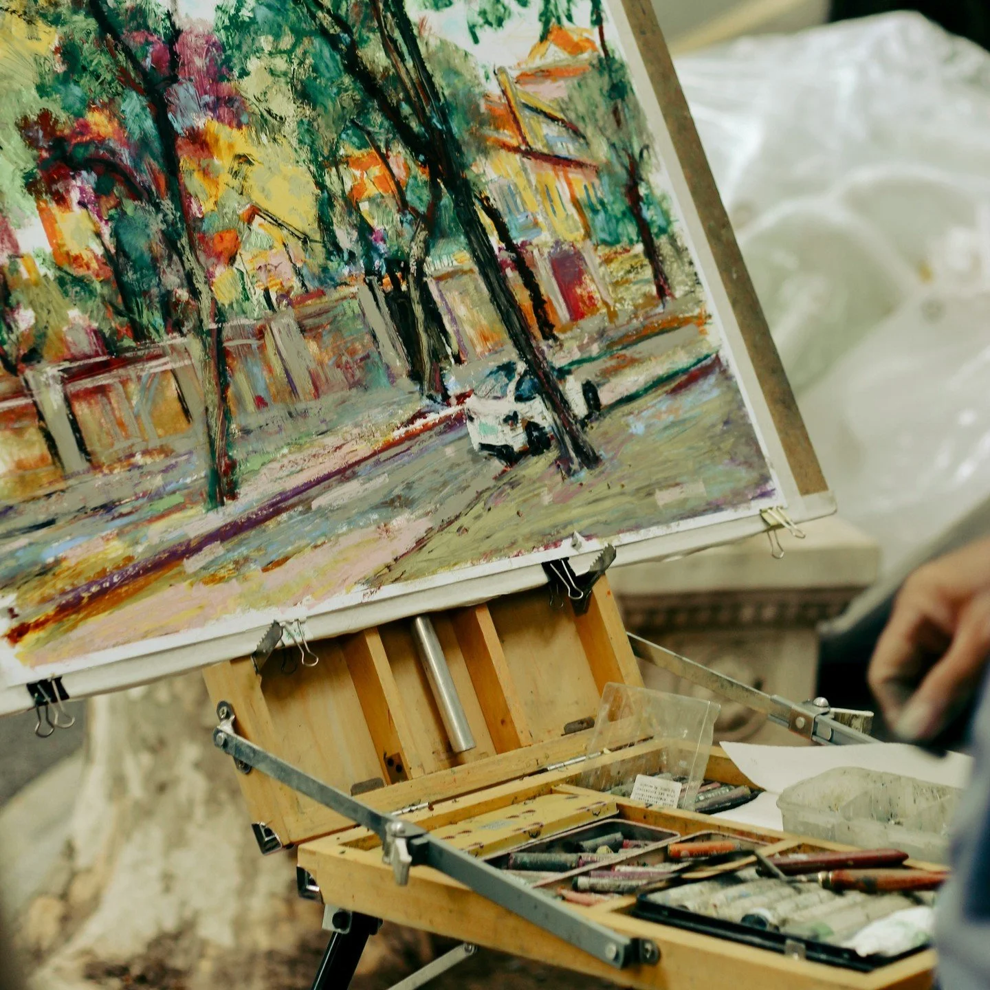 Call for art! 
Deadline: Tuesday, November 4, 2025 &bull; 8 PM
Artists working in landscape art are invited to submit work that celebrates your favorite places. Submissions should highlight natural scenery, but can also include man-made elements, peo