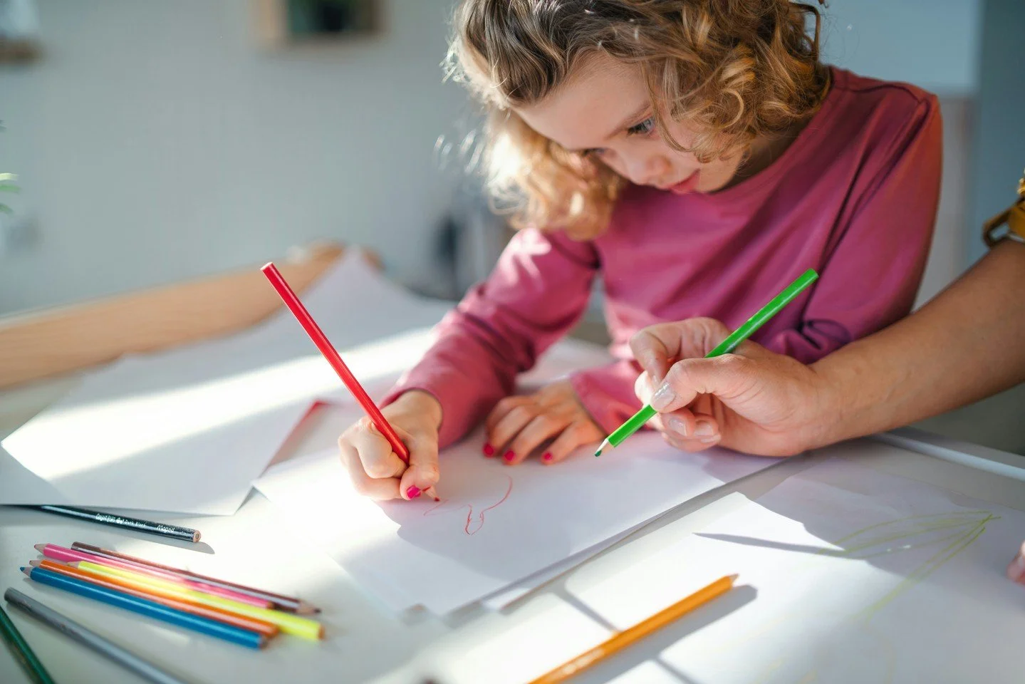 In this Youth Drawing Class, students will learn the step-by-step process artists use to create realistic drawings. Kids will work on still life projects, value studies, shading techniques, and colored pencil realism in a fun and encouraging studio e