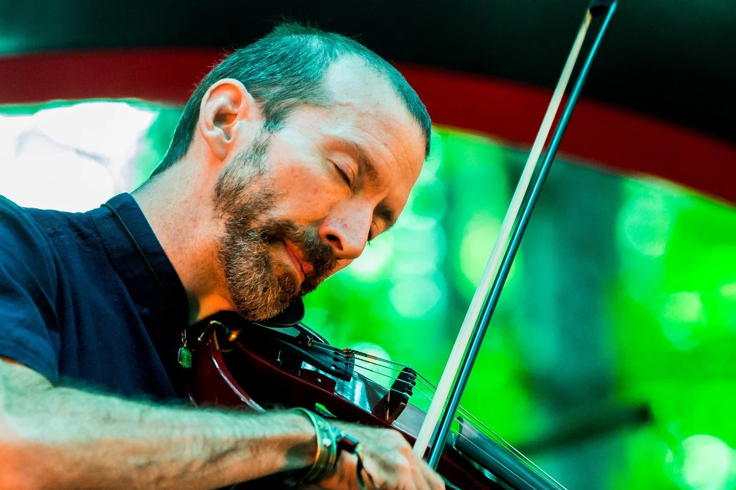 🎻 THIS IS NOT YOUR TYPICAL VIOLIN CONCERT.
Dixon&rsquo;s Violin is coming to the DCA! A 5-string electric violin. Live looping. Improvisation. One musician creating an entire musical world right in front of you. Dixon has performed more than 1,000 c