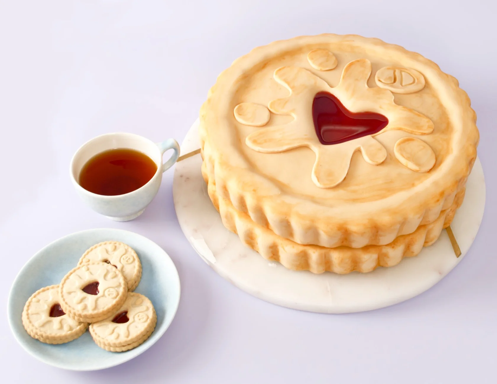 Giant Jammie Dodger Cake