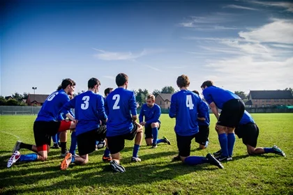 Soccer Kneeling Circle.jpg