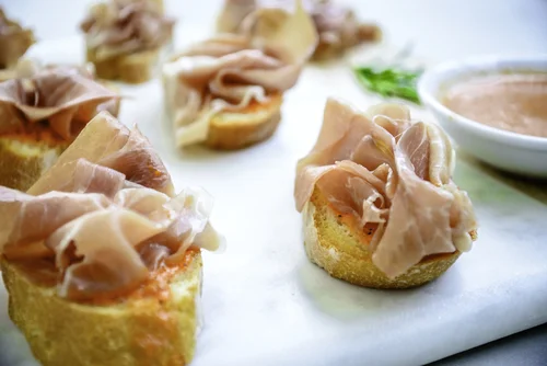 yosmar jamon bread.jpg