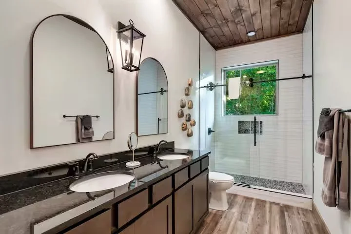 2026 bathroom 2.jpeg