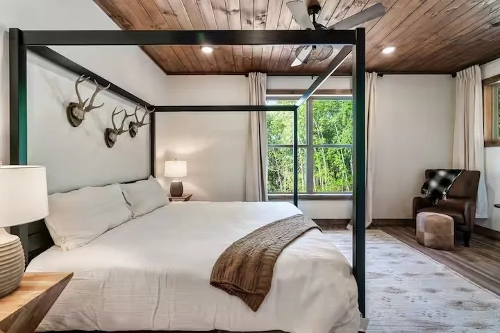 2026 king bedroom.jpeg