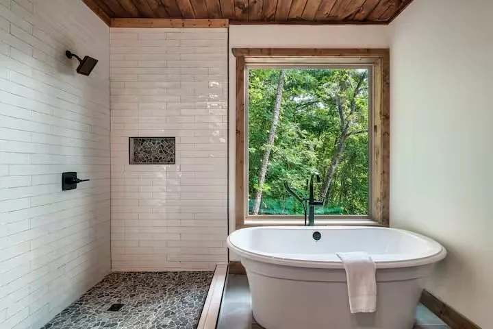 2026 bathtub.jpeg