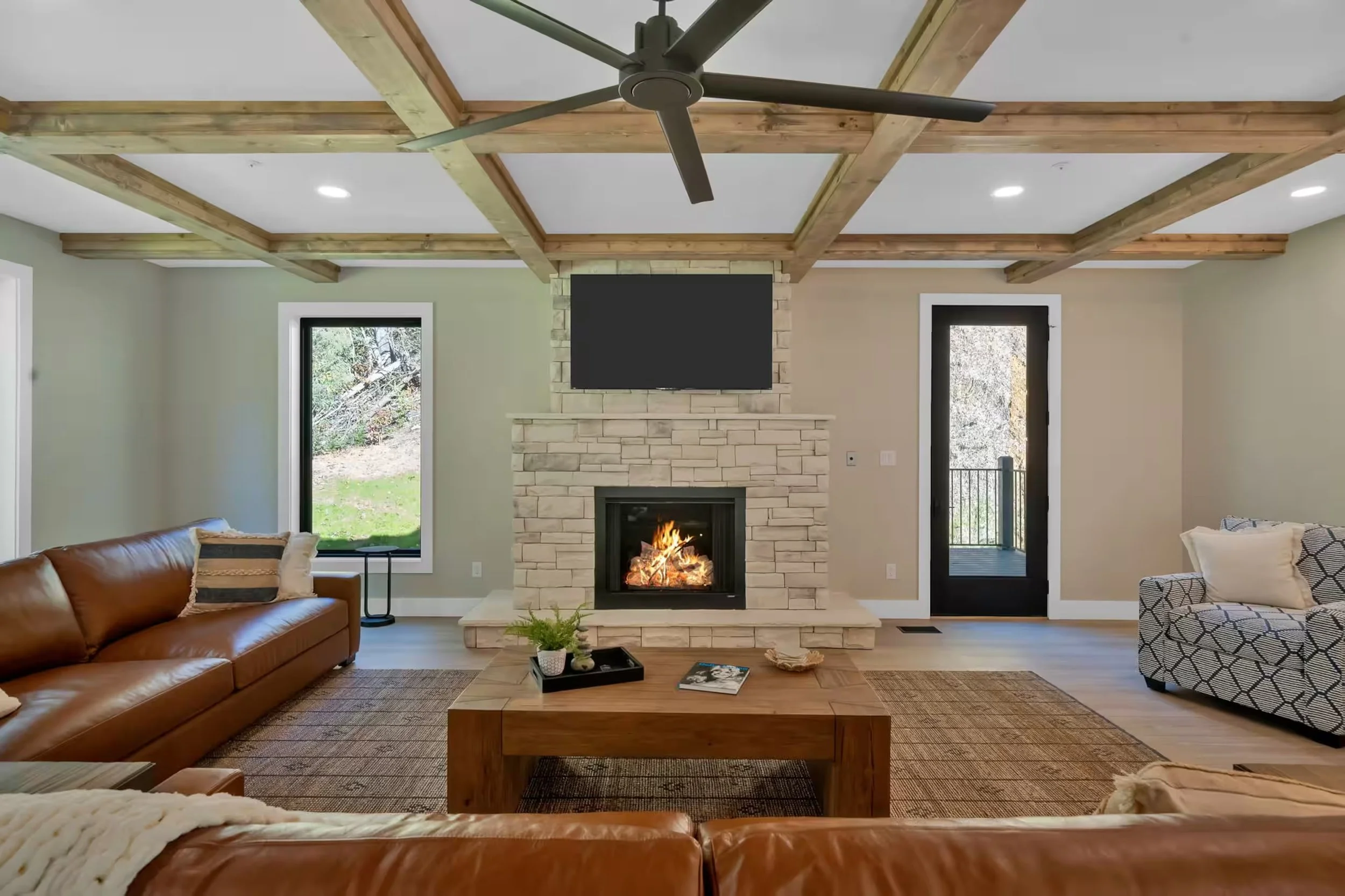 living space cc 2027 (3).jpg