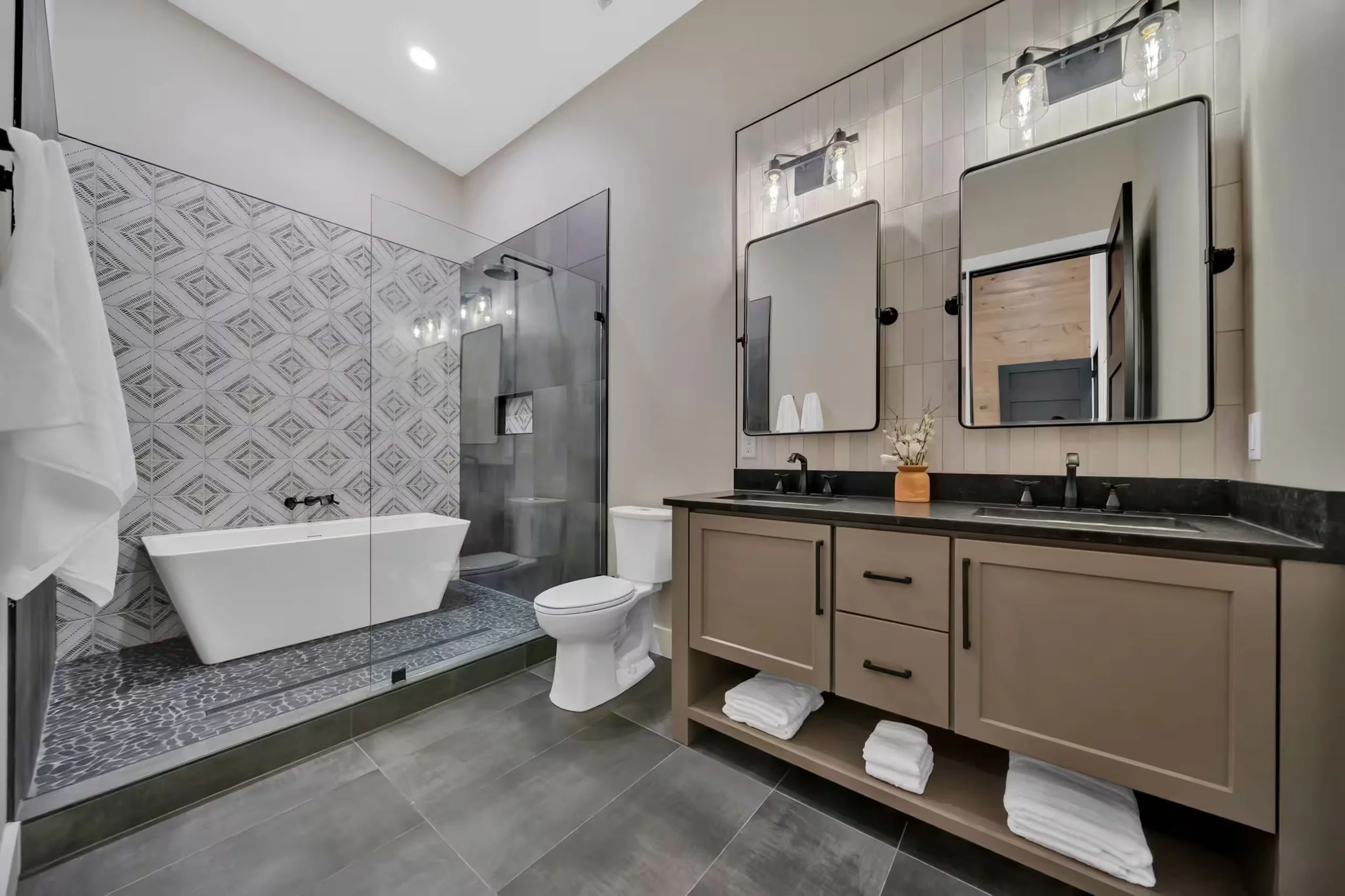 bathroom cc 2027 (5).jpg