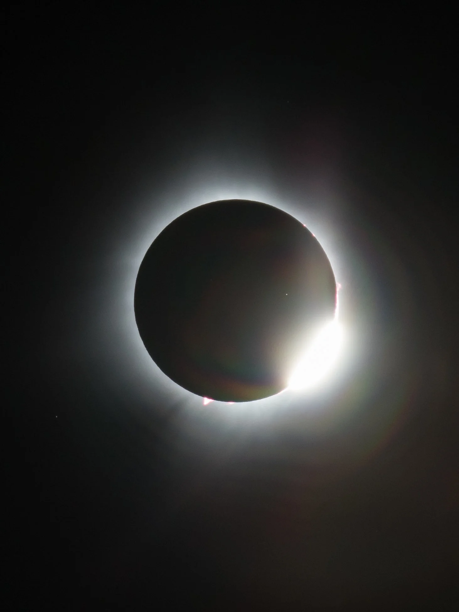 5-EclipseTotale08avril2024BagueDiamantMathieuFaucher.jpg