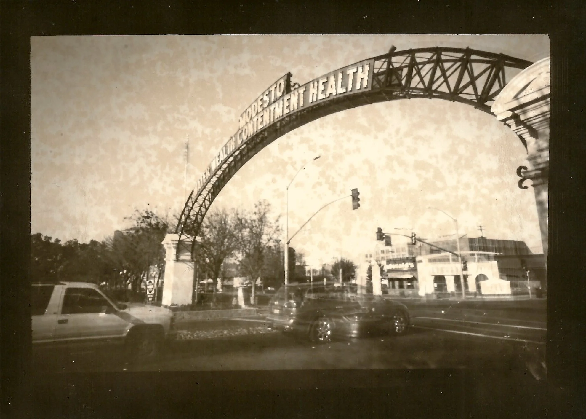 The Modesto Arch
