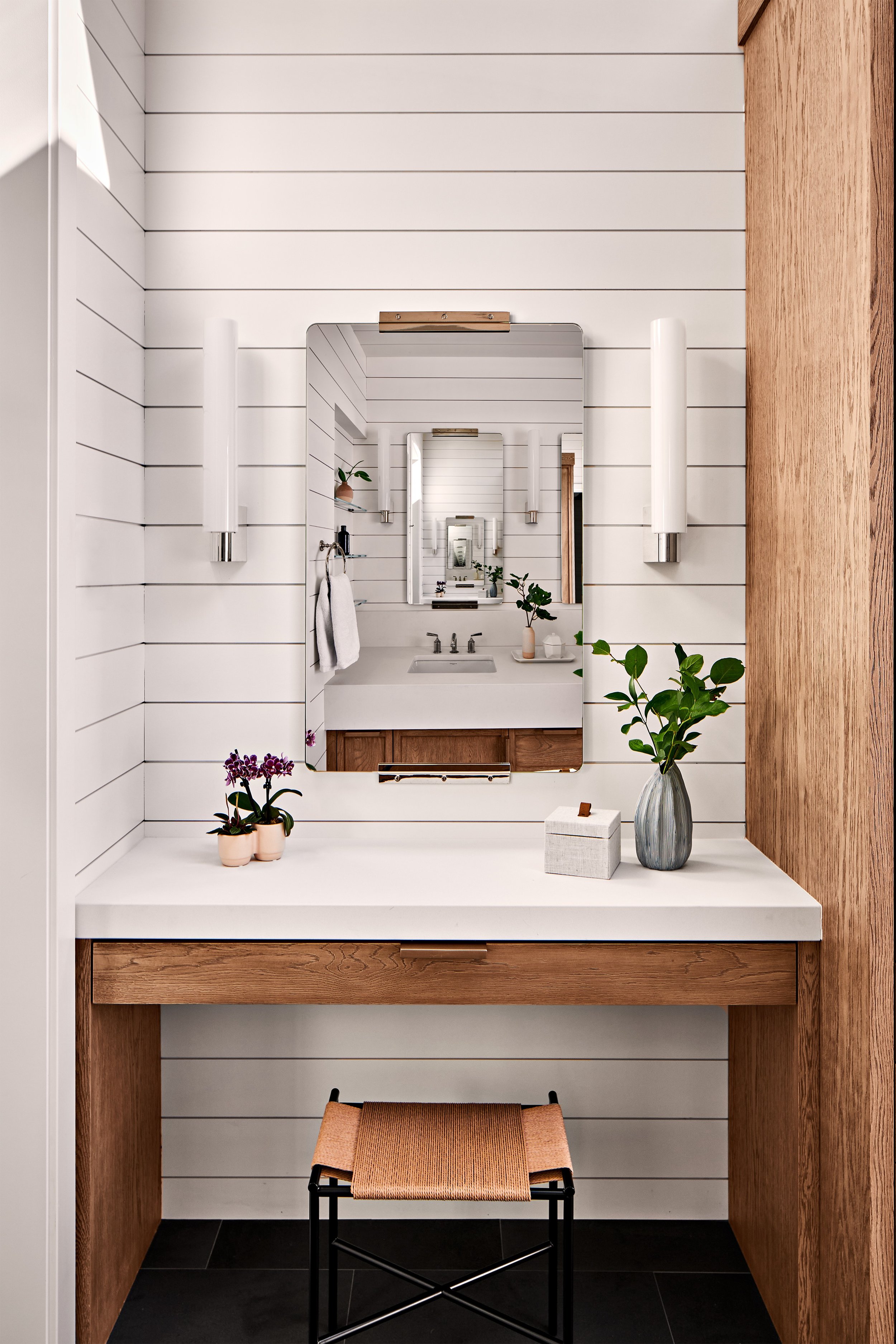 6.29.2022-April-Gruber-Gozzer-Ranch-Lower-Primary-Bath-Detail-Medium.jpeg
