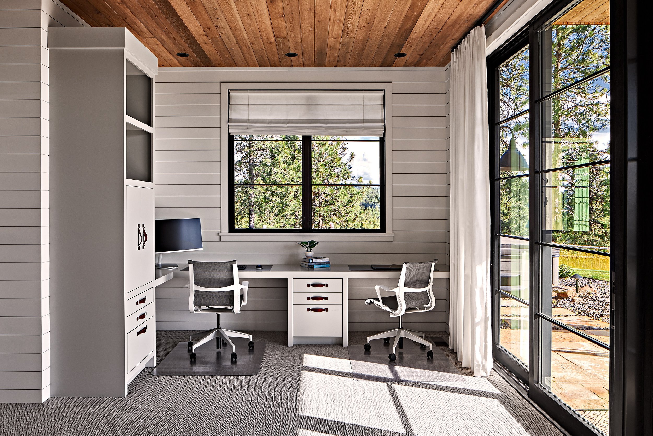 6.29.2022-April-Gruber-Gozzer-Ranch-Office-Medium.jpeg