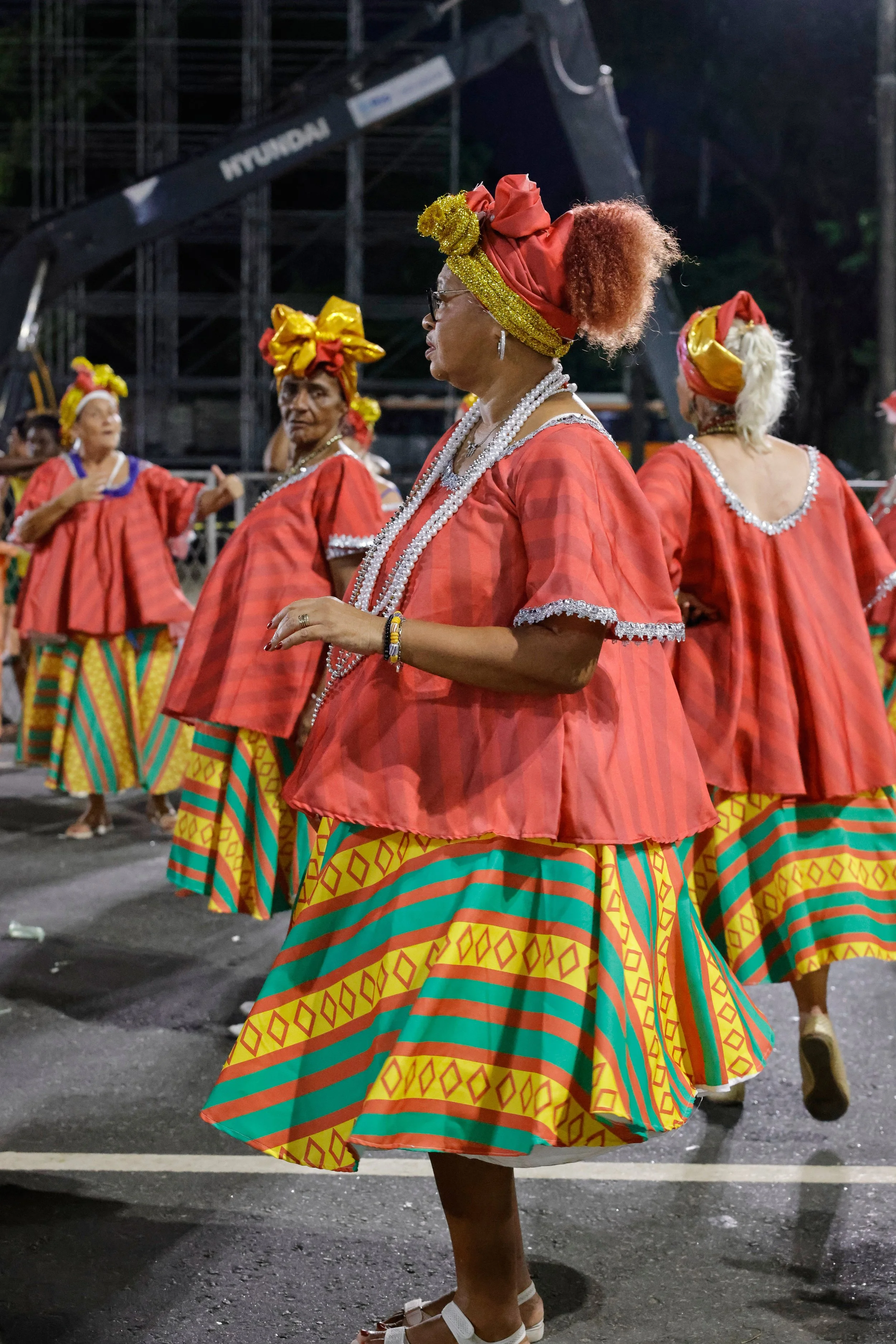 ACimadaHora.25 70.jpg